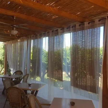 Mareva 포르토 콘테