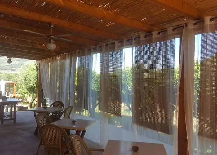 Mareva بورتو كونتي